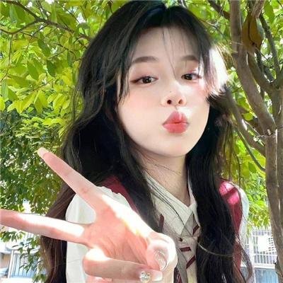 六年后，她携三宝炸翻全场